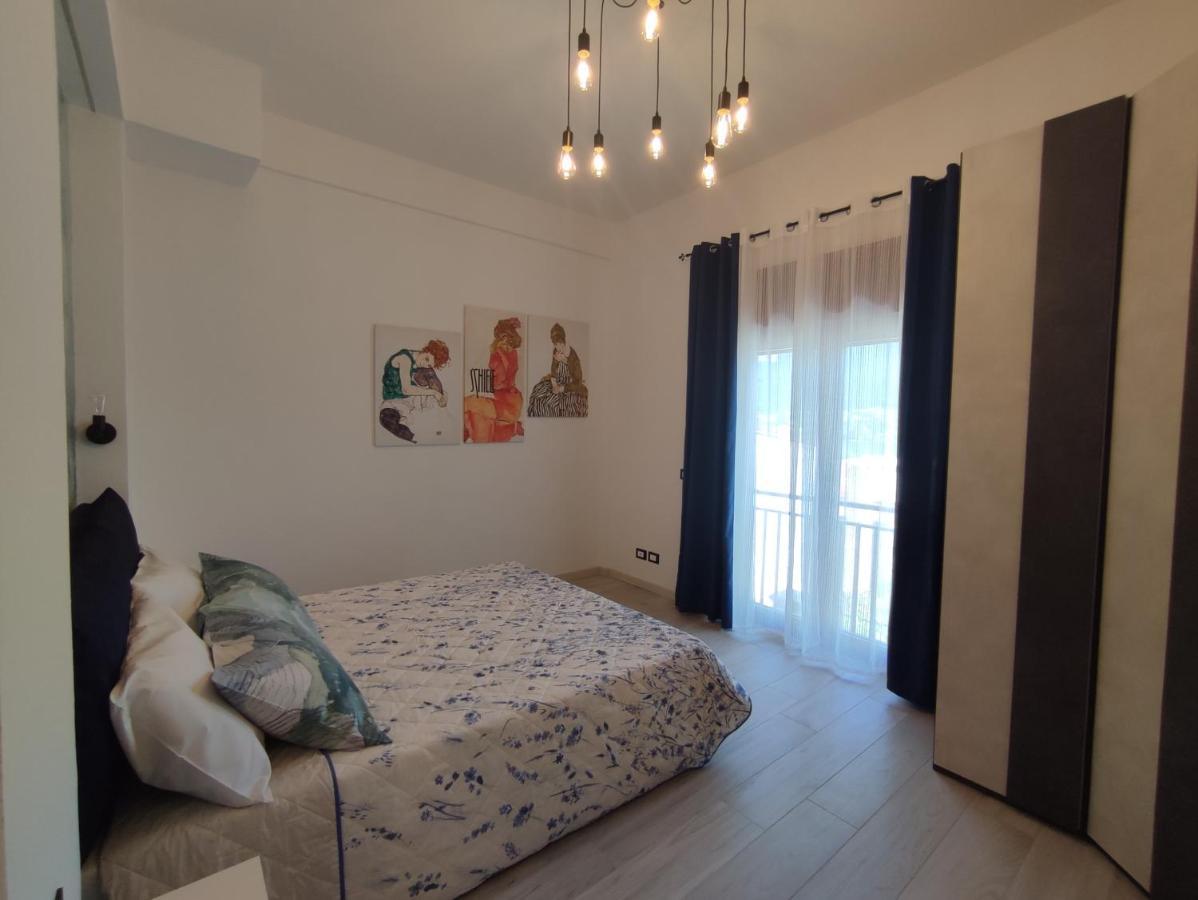 Vista Lago Lecco - Neiade Guest House Pescate ภายนอก รูปภาพ